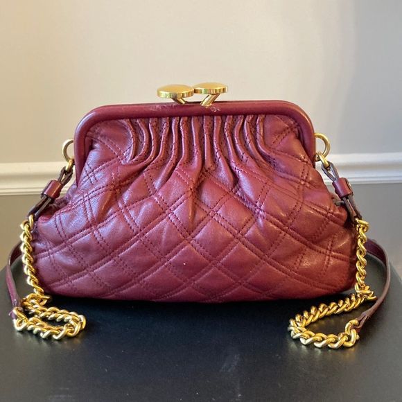Marc Jacobs Handbags - 🚫SOLD🚫Marc Jacobs Burgundy Leather Purse